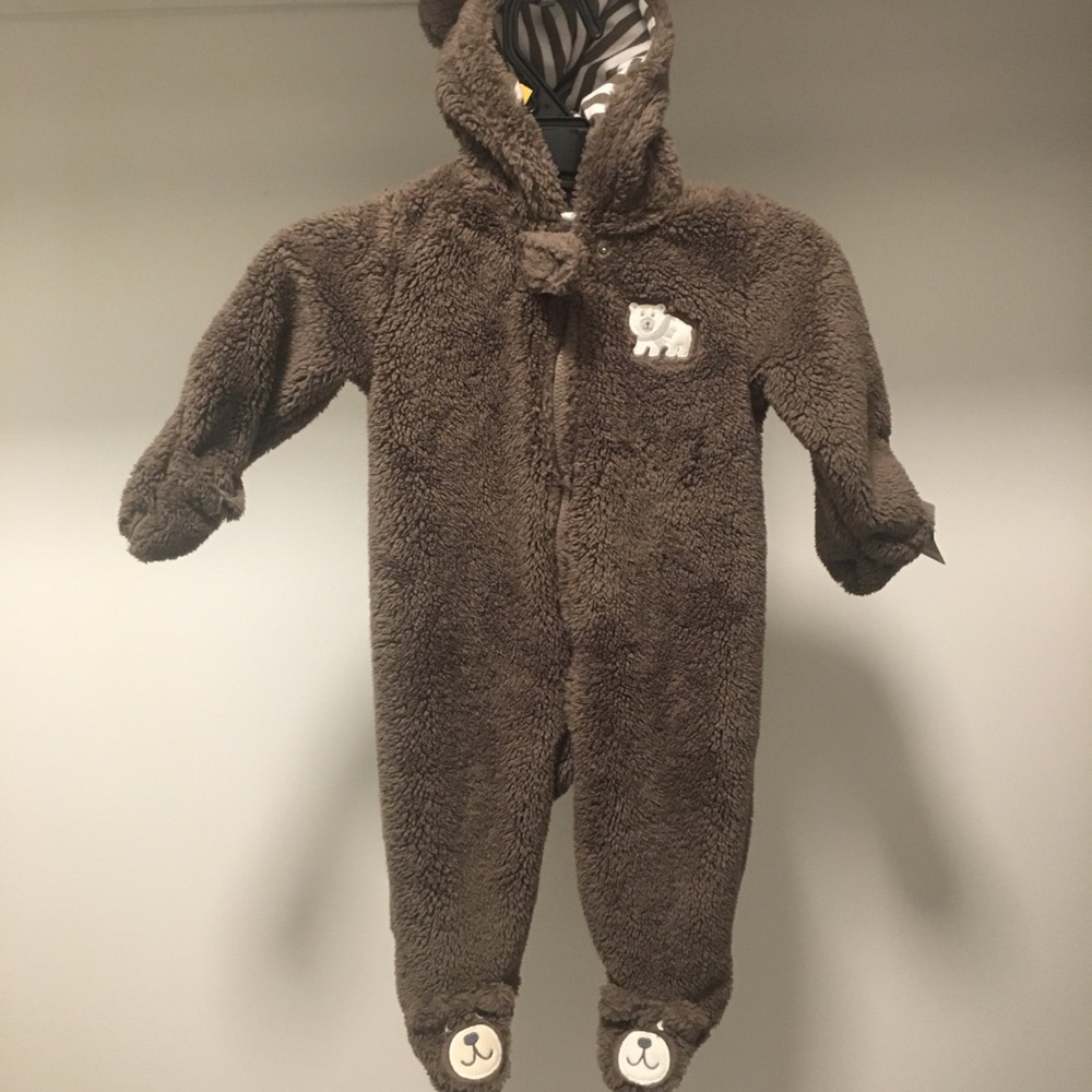 Carter’s Winter One Piece Bear Bundle.